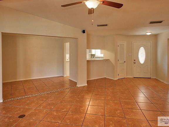 5th image of 1818 Cherry Ct