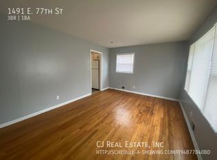 1491 E 77th St, Kansas City, MO 64131