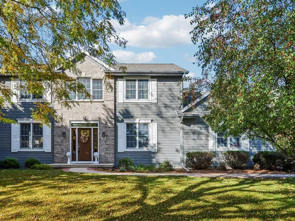 301 Pinnacle DRIVE, Lake Mills, WI 53551