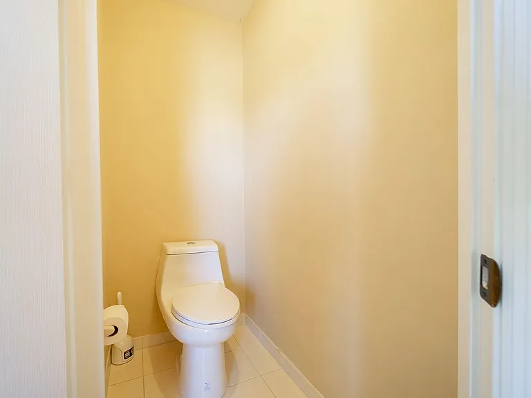 213 River Bluff Ln — Photo 19
