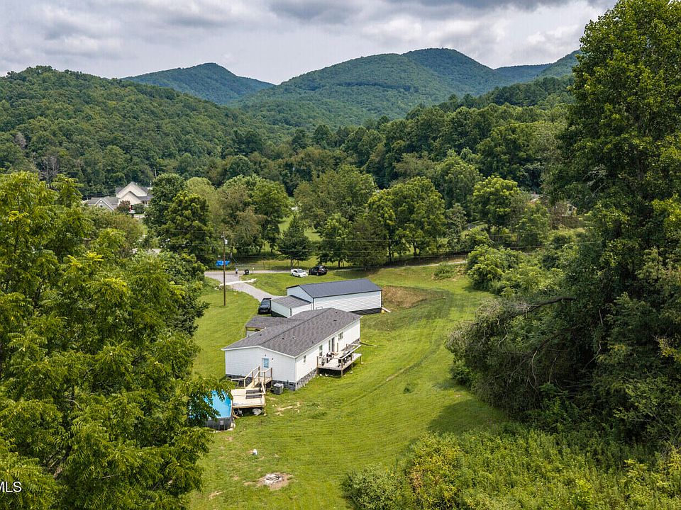 1st image of 140 Jim Cable Rd
