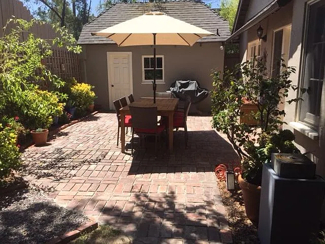 1186 Avoca Ave — Photo 4