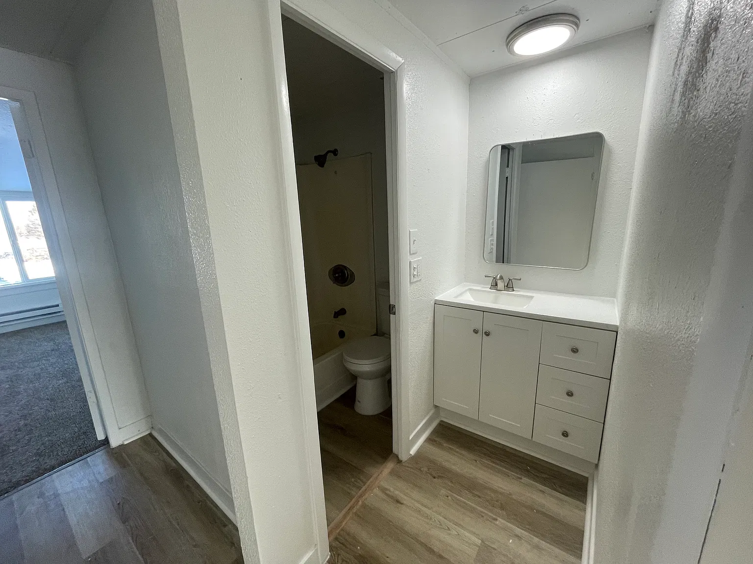 105 Lilac Way — Photo 3
