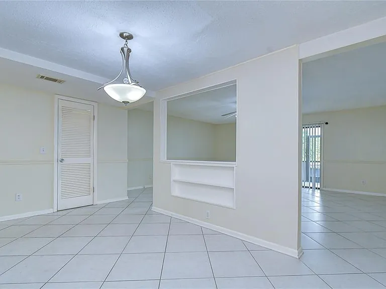 230 Cypress Pl — Photo 12