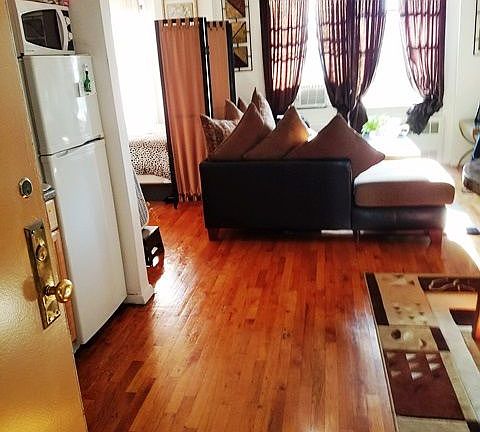 4th image of 22289 Braddock Ave #3H