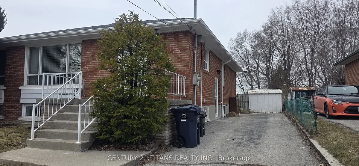 Building Photo - 114 Benjamin Blvd #BASEMENT