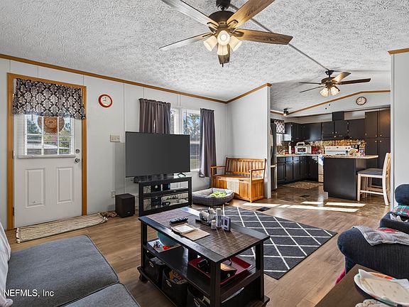 4th image of 5380 LAURIE Lane