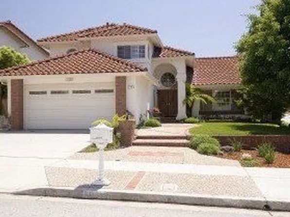 2116 Skyline Dr, Milpitas, CA 95035
