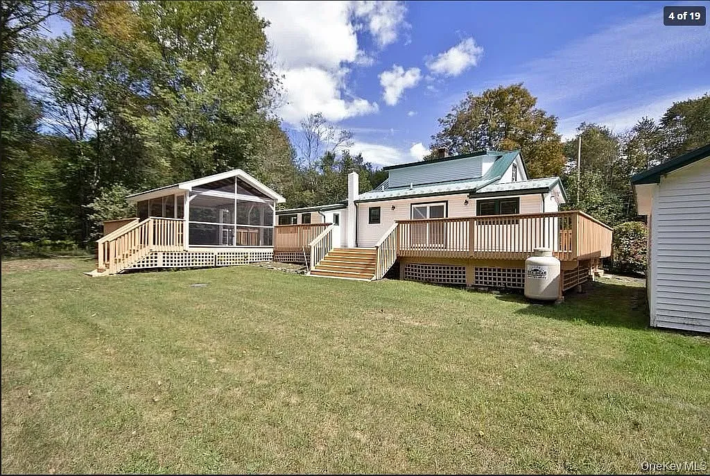3 bed, $2,500 — Photo 4