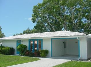 533 Circlewood Dr #R-13, Venice, FL 34293