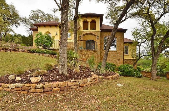 1st image of 7112 Greenshores Dr APT 4