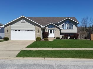 111 Beiriger Dr, Dyer, IN