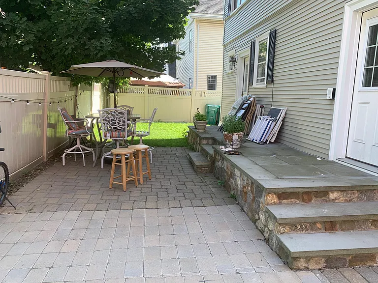 449 Washington St #2 — Photo 5