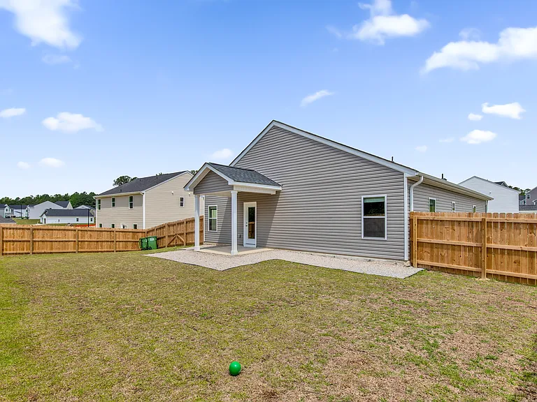 198 Greenoak Trl — Photo 6