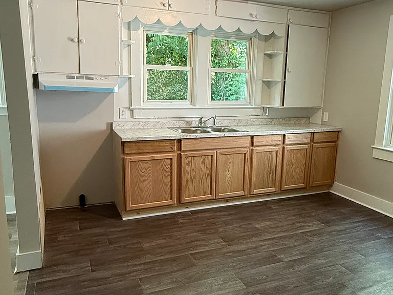 607 Tuscaloosa St — Photo 4