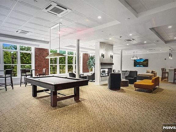 2nd image of 240 Main St APT 305