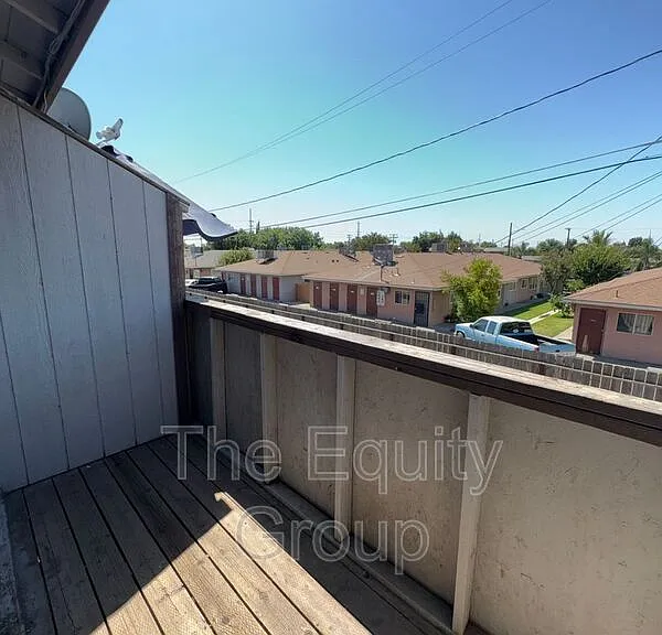 1865 Emma Lee Ln — Photo 11