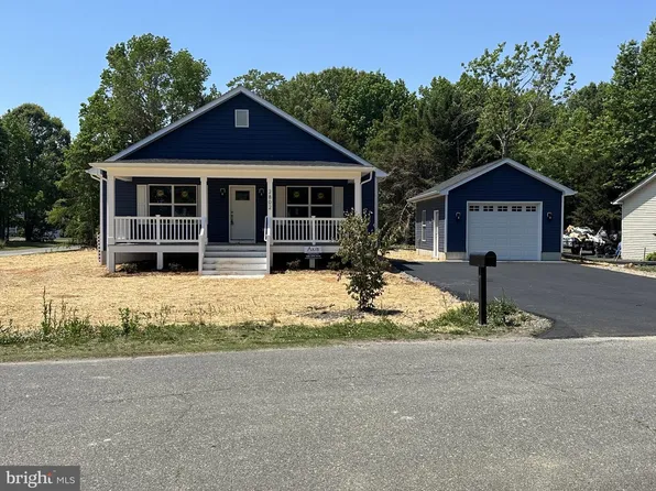 2802 Riverview Dr, Colonial Beach, VA 22443