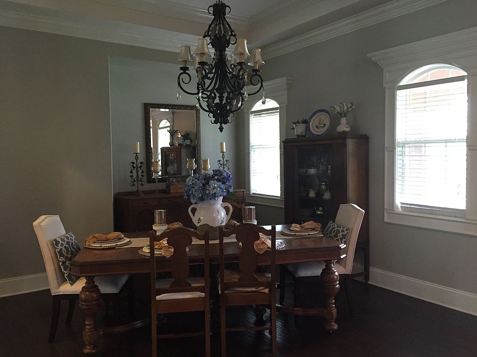 1st image of 216 Biltmore Way