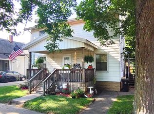 713 W Locust St #3, Bloomington, IL 61701