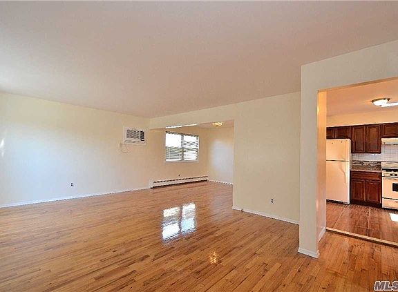 2nd image of 2663 Dalto Ct