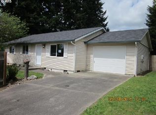 205 Christopher St, Molalla, OR 97038