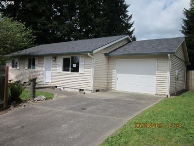 205 Christopher St, Molalla, OR, 97038