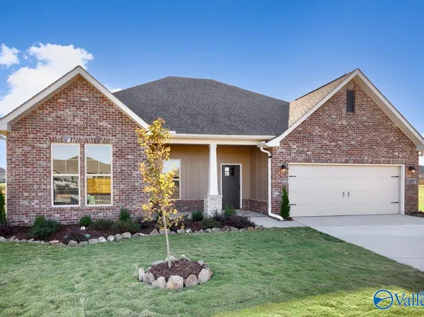 107 Kit Fox Dr, Meridianville, AL 35759