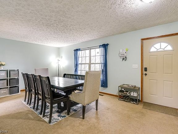 5th image of 672 W Lake St
