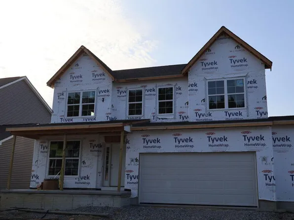 3697 Colts Reign Dr, Powell, OH 43065