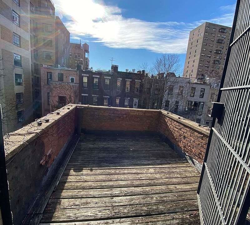 1st image of 52 W 91st St #4R