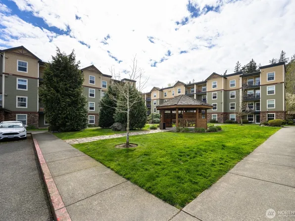 680 32nd St #C206, Bellingham, WA 98225