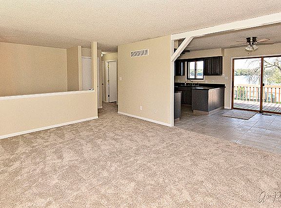 5th image of 4906 W Shore Dr
