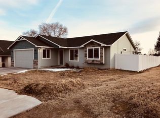 1488 Crest Way, Ontario, OR 97914