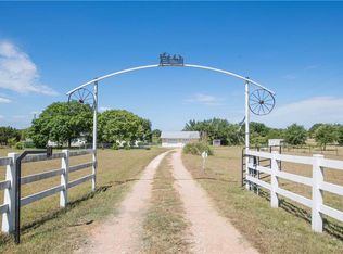 1121 County Road 230, Florence, TX 76527
