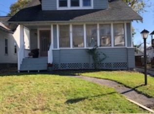 1032 Van Antwerp Rd, Niskayuna, NY 12309