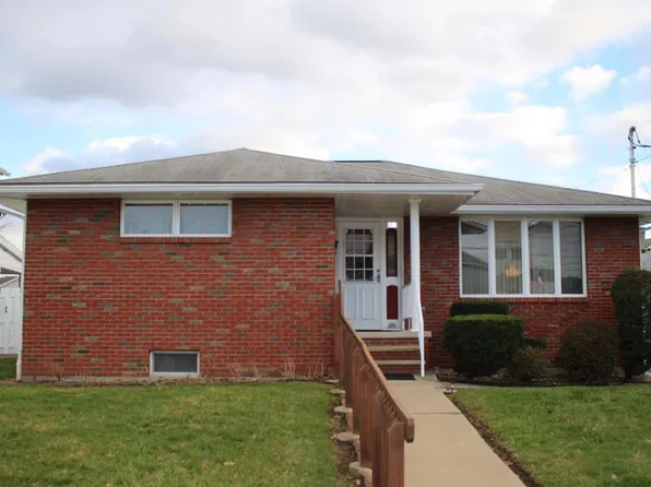 153 E Ridge St, Nanticoke, PA 18634