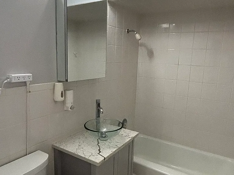 10805 S Pulaski Rd #4 — Photo 9