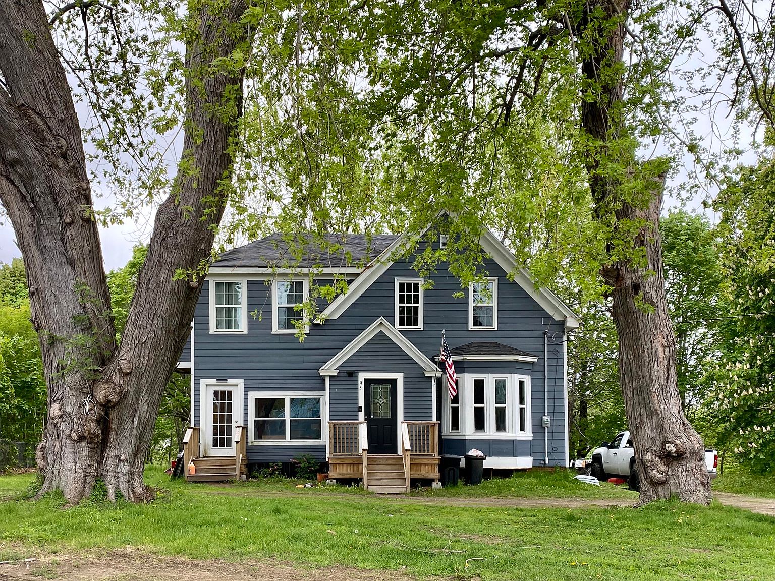 95 Union Street, Calais, ME 04619 Zillow