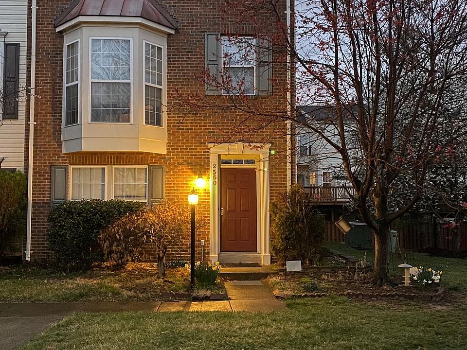 1st image of 2560 Belcroft Pl