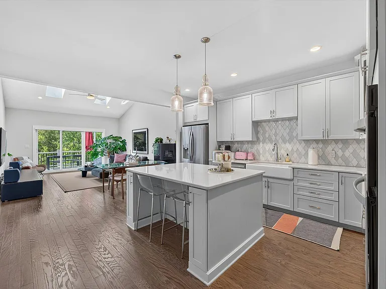 3062 N Spurway Dr — Photo 14