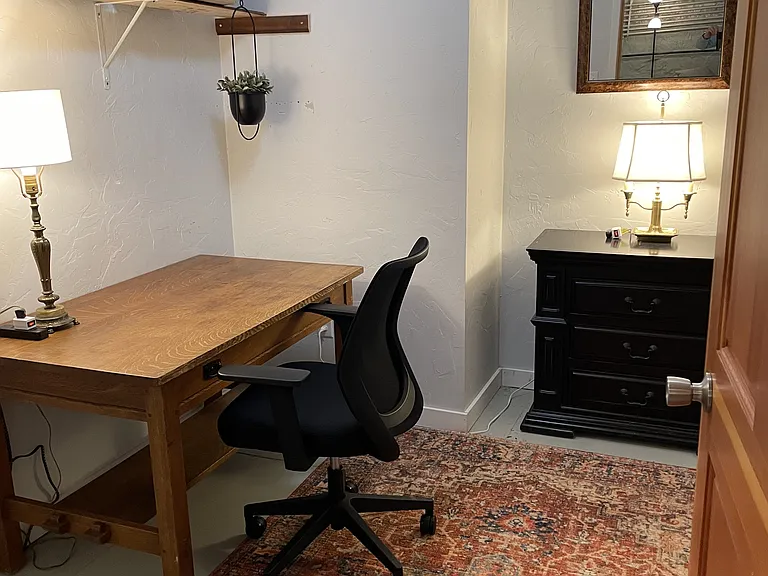 418 W Callender St #4 — Photo 11