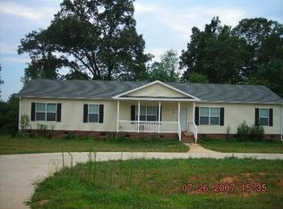 1841 Selby Dr, Snow Camp, NC 27349