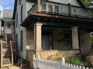 954 Jenifer St #1/2, Madison, WI 53703