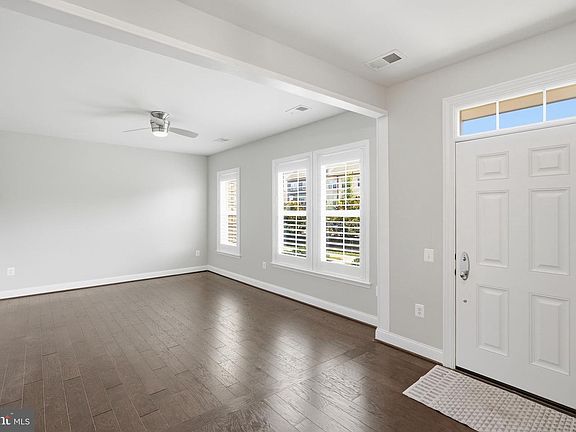5th image of 1857 Shadding Bay Ln