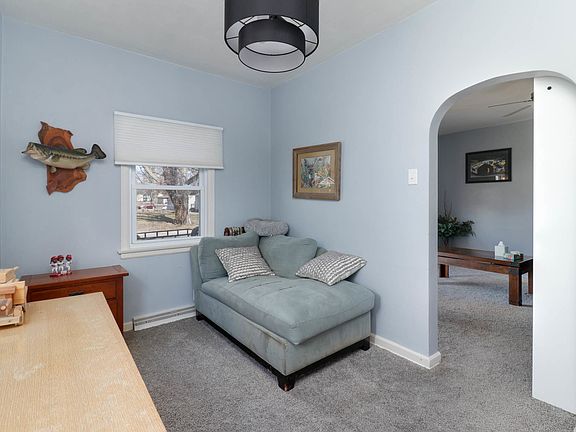 4th image of 431 9th St
