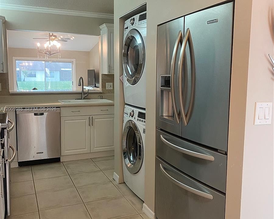 1st image of 803 SW 119th Way