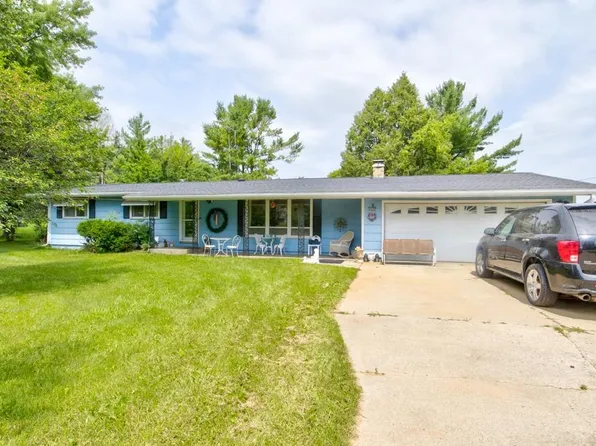 W888 Robert St, Stephenson, MI 49887