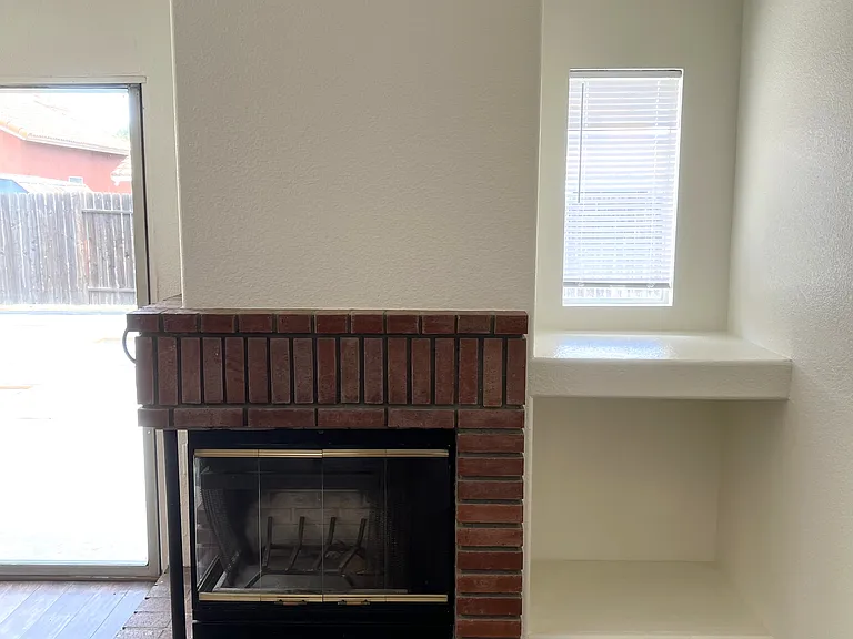 4264 Willowcreek Ct — Photo 19