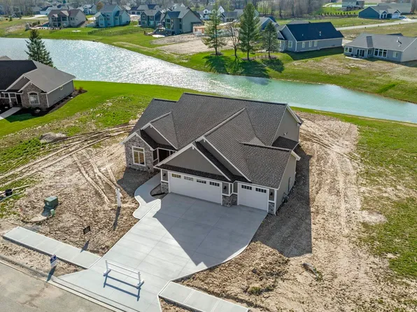 17825 Tullymore Ln, Leo, IN 46765